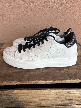 P448 John Low Top Sneaker With Metallic Toe Cap